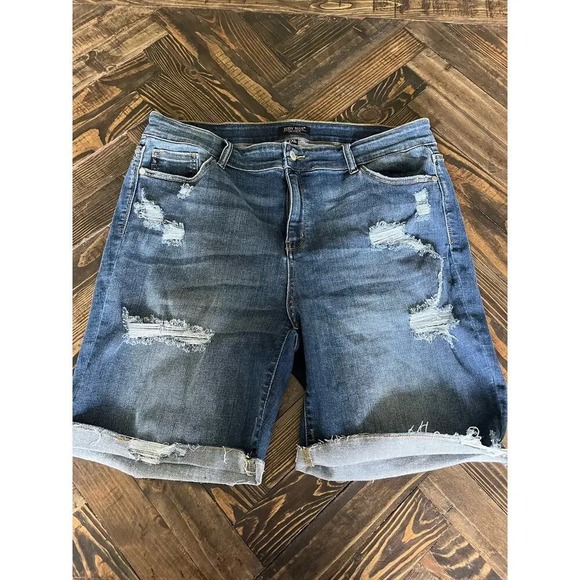 Judy Blue Pants - Judy Blue Jean Shorts Women 2XL Denim Raw Hem Distress Coastal Cowgirl Vacation